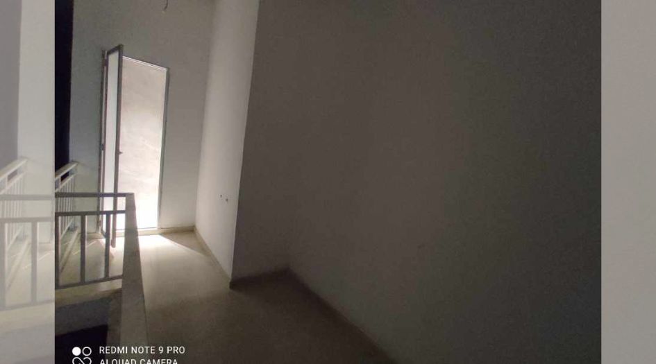 Arihant-Advika-Actual-Flat-Images-Dry-Balcony